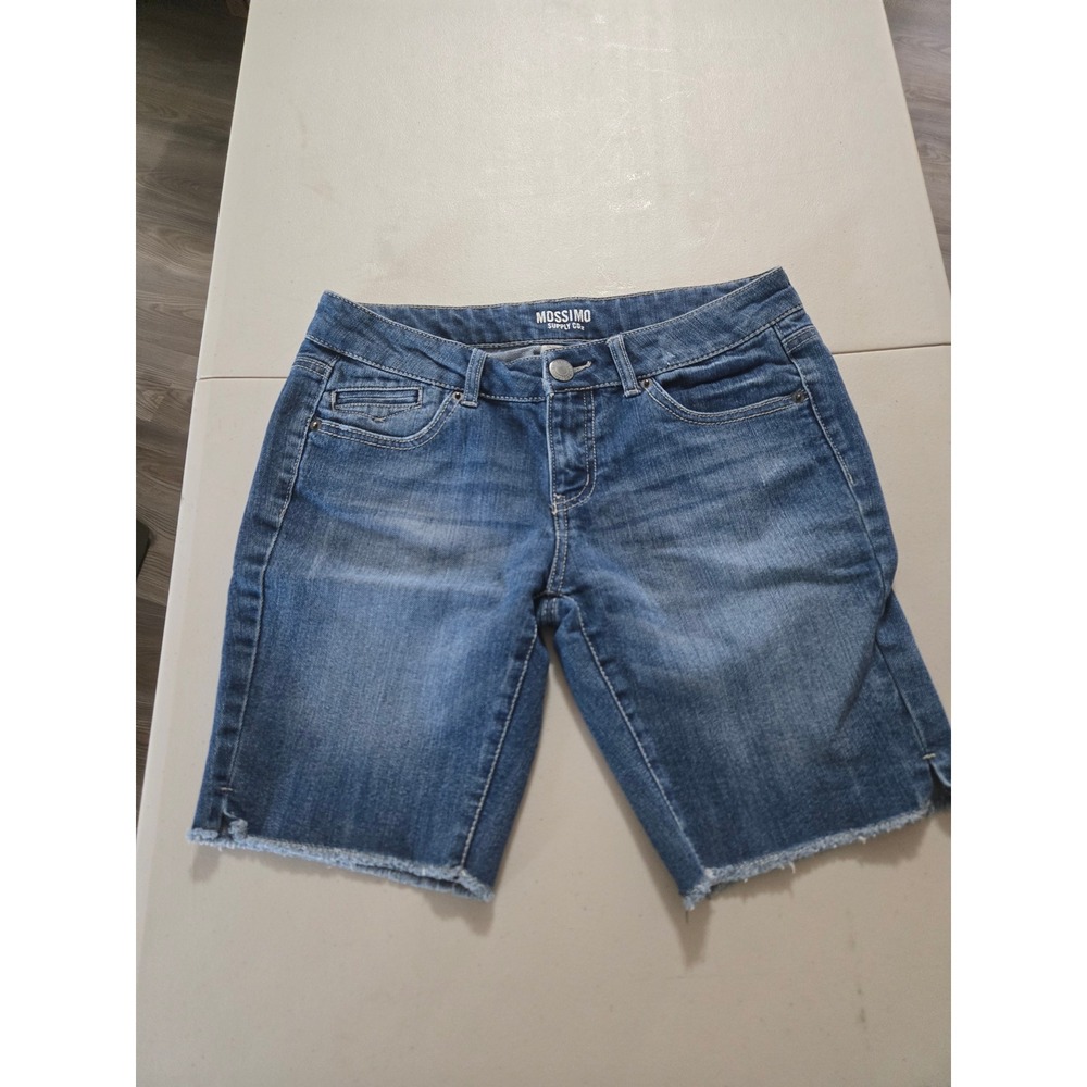 Mossimo Womens Denim Bermuda Shorts Medium Wash Raw Hem Size 7